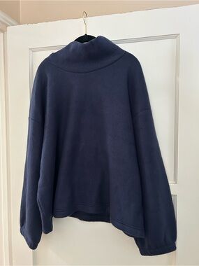 NWT Gap fleece, navy, XXL